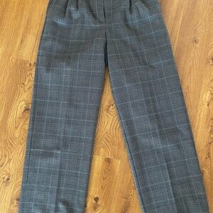 Aritzia Effortless Pant Grey Plaid